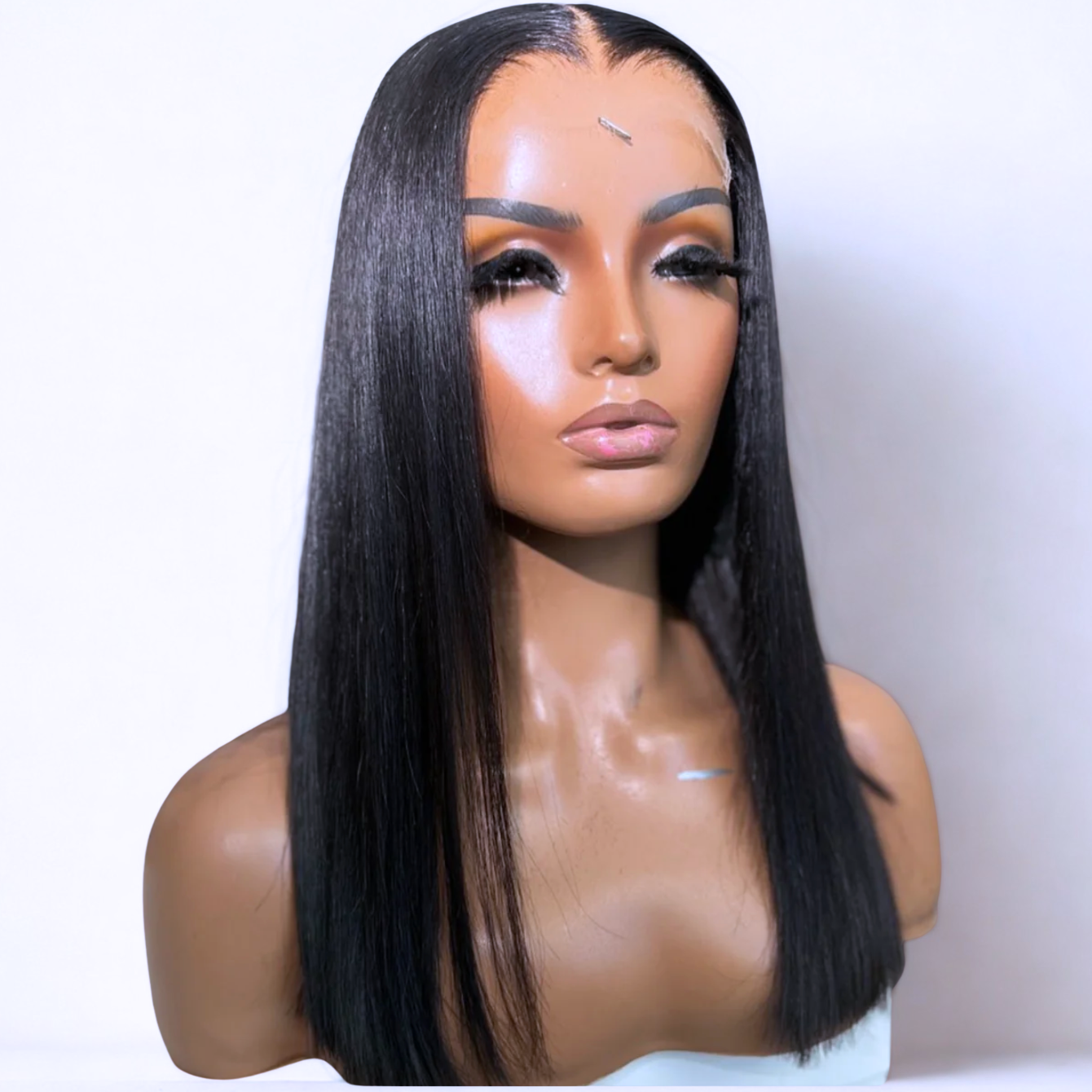 14 Inch Brazilian Human Hair Bob Wig - Sleek Straight & Shoulder-Length